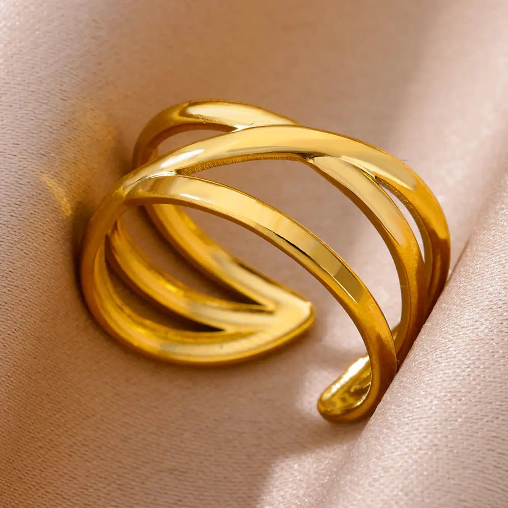 💍 Eternal Gold Ring – Timeless Elegance ✨